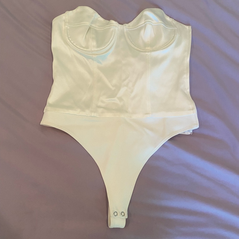 h:ours Tabitha bodysuit NWT - Picture 7 of 7